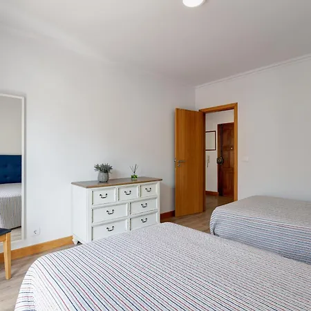 2br